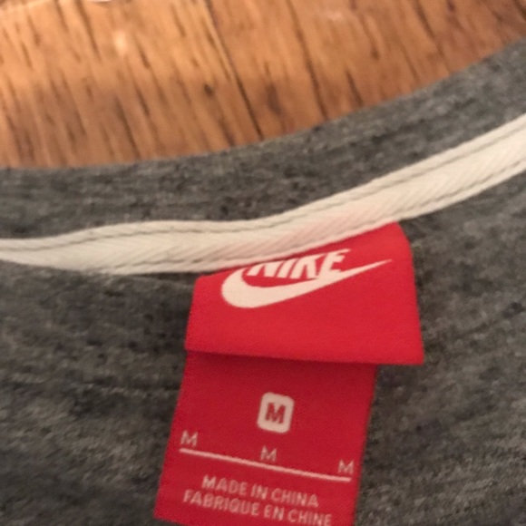 NIKE women’s longsleave /pullover - Picture 3 of 3